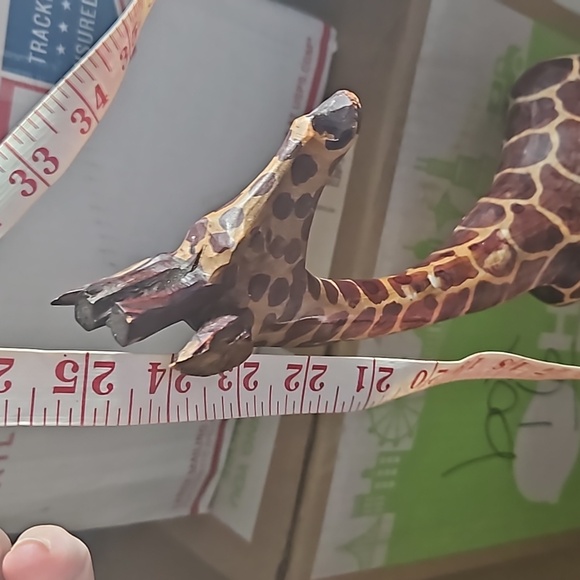 🩵 2 foot tall wood carved giraffe figurine - Picture 12 of 13